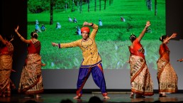 Stuti Aga Nachle Bihu dance