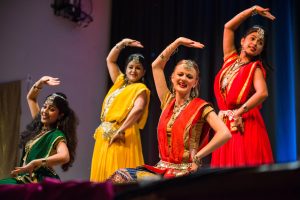Jalwa Stuti Aga dance company Bollywood Sufi Fusion dance performance Zurich Switzerland with Jacqueline Frick and Nadia Saba SADC_Zürich Stuti Aga Dance Company