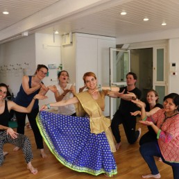 Bollywood Polterabend tanz Hen party dance SADC kurs