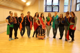 Bollywood thema Polterabend im Zurich fur frauen mit Stuti Aga