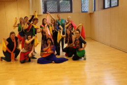 Bollywood thema Polterabend im Zurich fur frauen mit Stuti Aga