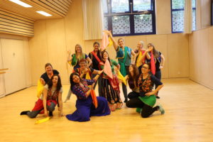 Bollywood thema Polterabend im Zurich fur frauen mit Stuti Aga