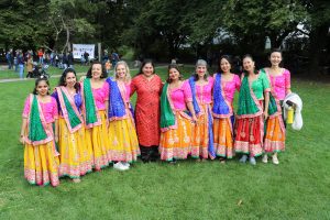 Stuti Aga Zurich Switzeralnd Indian Bollywood bhangra dance classes