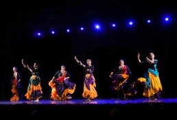 Leela Indian Fusion tanz auftritte Zürich Schweiz Bollywood Indische Folkare BharataNatyam